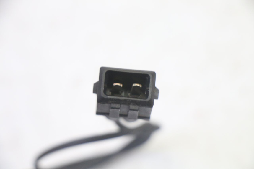 photo de LUCHTDRUKSENSOR SYM CROX 4T 50 (2016 - 2023) - Andere kijkhoek