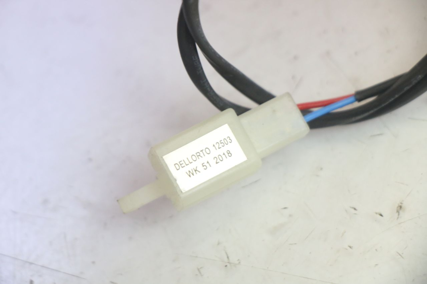 photo de LUCHTDRUKSENSOR SYM CROX 4T 50 (2016 - 2023) - Bevestigingspunten