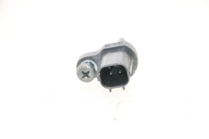 photo de LUCHTDRUKSENSOR KAWASAKI ER-6 ER6 F ABS 650 (2012 - 2016) - Detail van het onderdeel