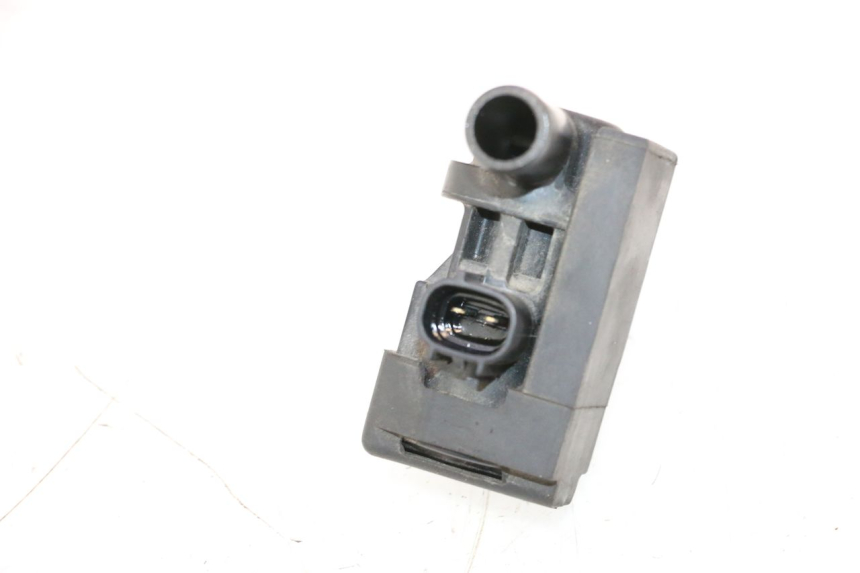 photo de LUCHTDRUKSENSOR KAWASAKI ER-6 ER6 N 650 (2005 - 2009) - Detail van het onderdeel