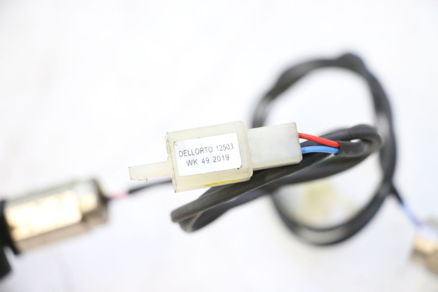 photo de LUCHTDRUKSENSOR JM MOTORS EVOLIS 4T 50 (2018 - 2022) - Zoom op gebruiksstaat