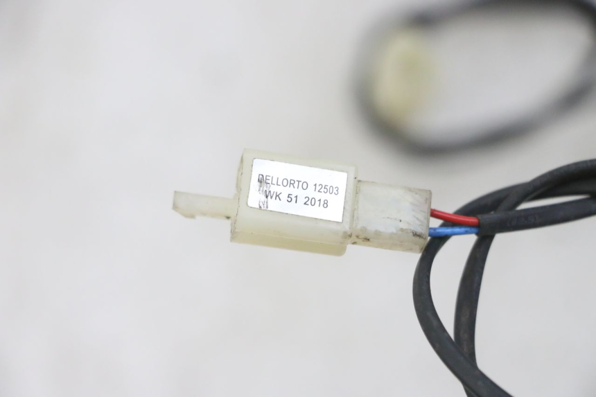 photo de LUCHTDRUKSENSOR SYM FIDDLE 3 III 50 (2014 - 2020) - Zoom op gebruiksstaat