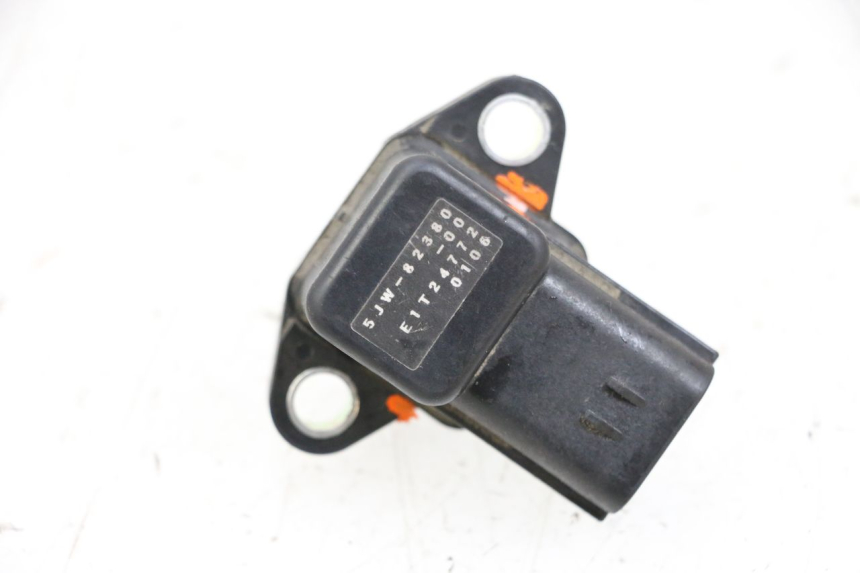 photo de LUCHTDRUKSENSOR YAMAHA FJR ABS 1300 (2006 - 2012) - Hoofdaanzicht