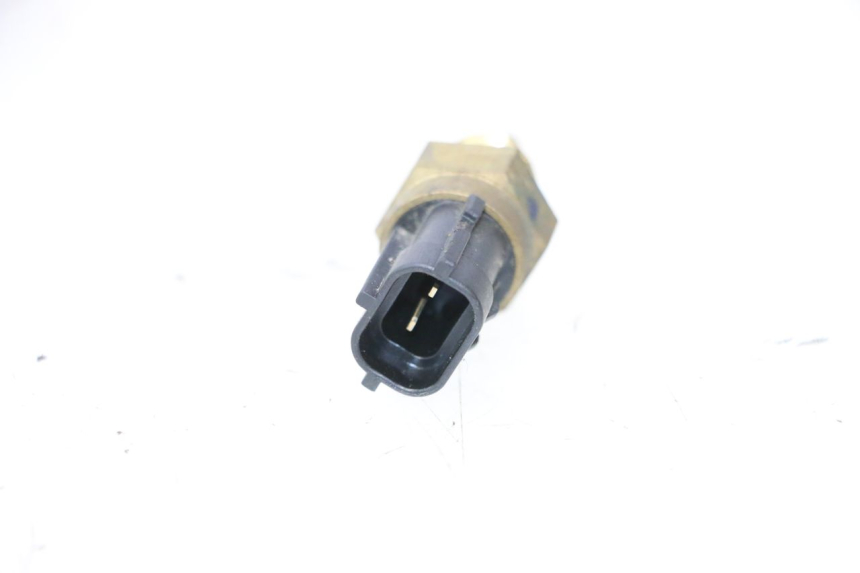 photo de LUCHTDRUKSENSOR YAMAHA FJR 1300 (2001 - 2005) - Detail van het onderdeel