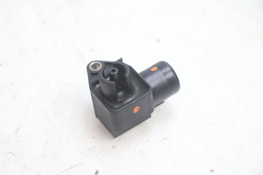 photo de LUCHTDRUKSENSOR HONDA FJS SILVER WING SILVERWING 400 (2005 - 2008) - Hoofdaanzicht