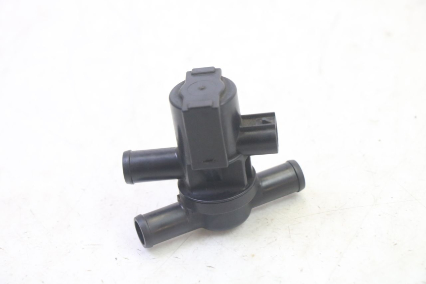 photo de LUCHTDRUKSENSOR YAMAHA FZ6 N FAZER 600 (2004 - 2006) - Technische close-up