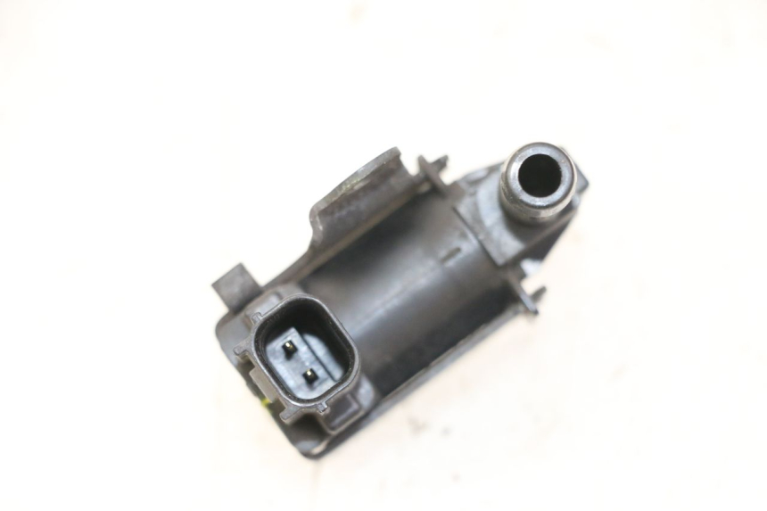 photo de LUCHTDRUKSENSOR HONDA FORZA 125 (2021 - 2025) - Andere kijkhoek