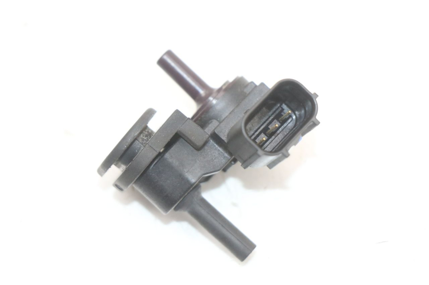 photo de LUCHTDRUKSENSOR KAWASAKI NINJA 400 (2018 - 2023) - Zoom op gebruiksstaat