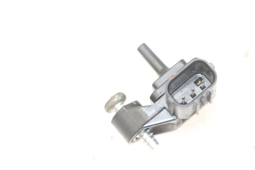 photo de LUCHTDRUKSENSOR HONDA NTV DEAUVILLE ABS 700 (2007 - 2016) - Zoom op gebruiksstaat