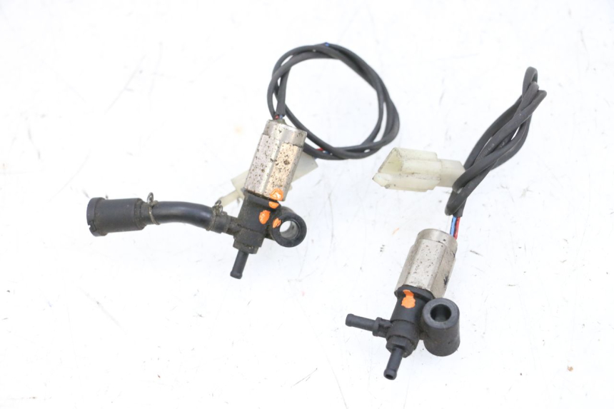 photo de LUCHTDRUKSENSOR SYM ORBIT III 3 4T 50 (2018 - 2021) - Bevestigingspunten