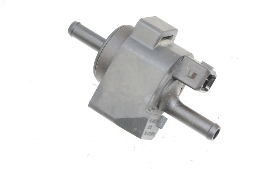 photo de LUCHTDRUKSENSOR BMW R GS 1250 (2021 - 2024) - Andere kijkhoek