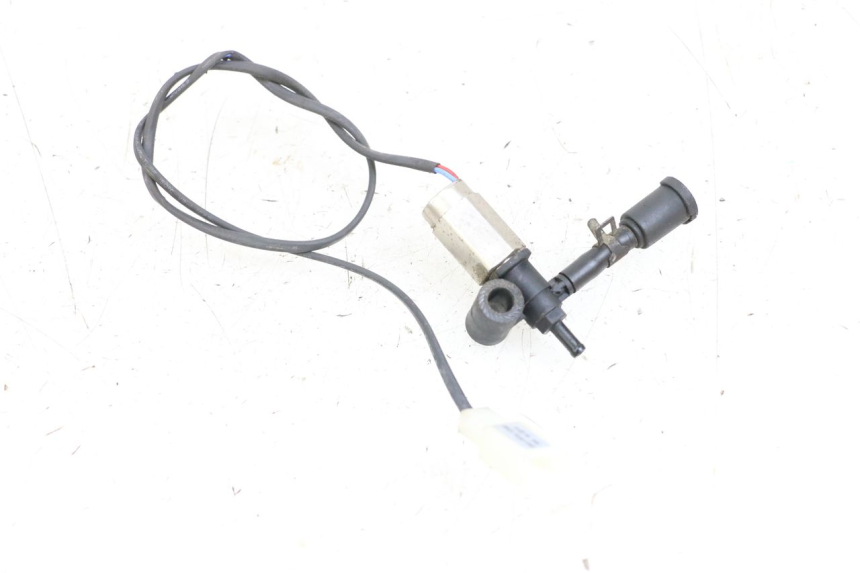 photo de LUCHTDRUKSENSOR EUROCKA R8 4T 50 (2013 - 2022) - Zoom op gebruiksstaat