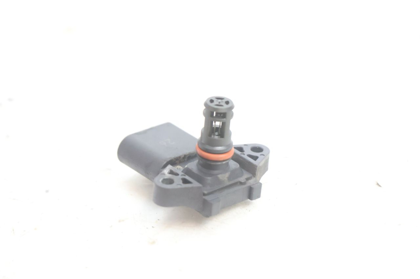 photo de LUCHTDRUKSENSOR PEUGEOT SATELIS 125 (2006 - 2009) - Detail van het onderdeel