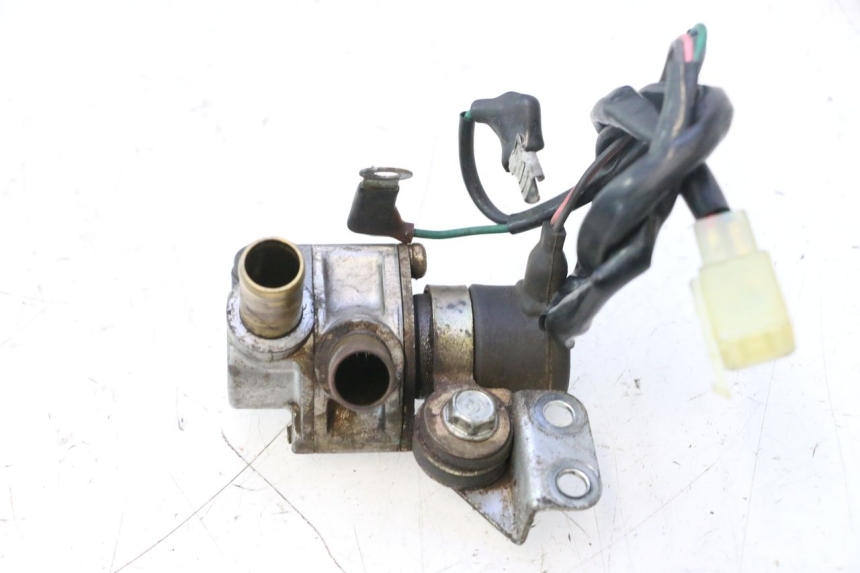 photo de LUCHTDRUKSENSOR HONDA SH 125 (2001 - 2003) - Detail van het onderdeel