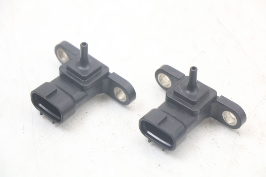 photo de LUCHTDRUKSENSOR YAMAHA TDM ABS 900 (2002 - 2014) - Hoofdaanzicht