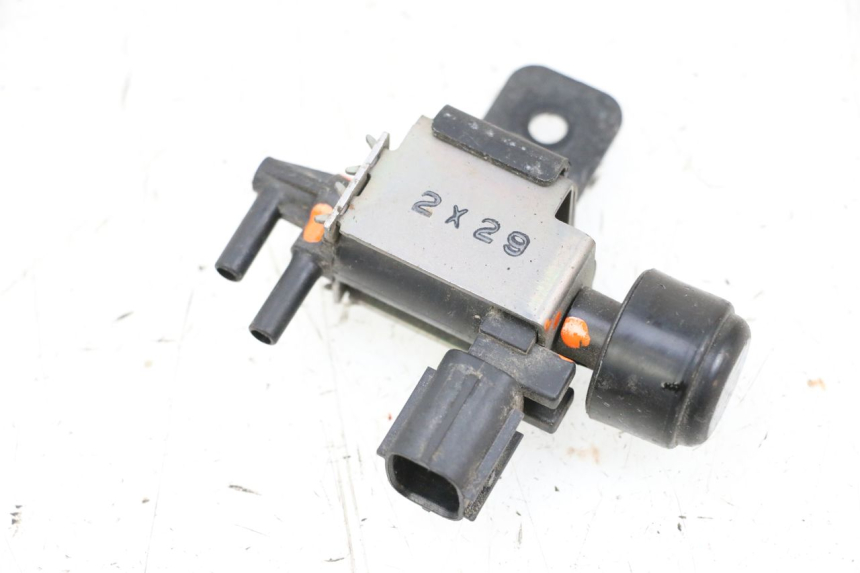 photo de LUCHTDRUKSENSOR YAMAHA TDM ABS 900 (2002 - 2014) - Hoofdaanzicht