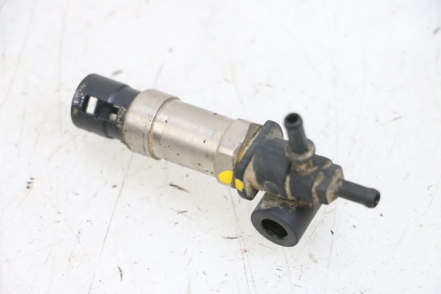 photo de LUCHTDRUKSENSOR YAMAHA TZR 50 (2008 - 2016) - Zoom op gebruiksstaat