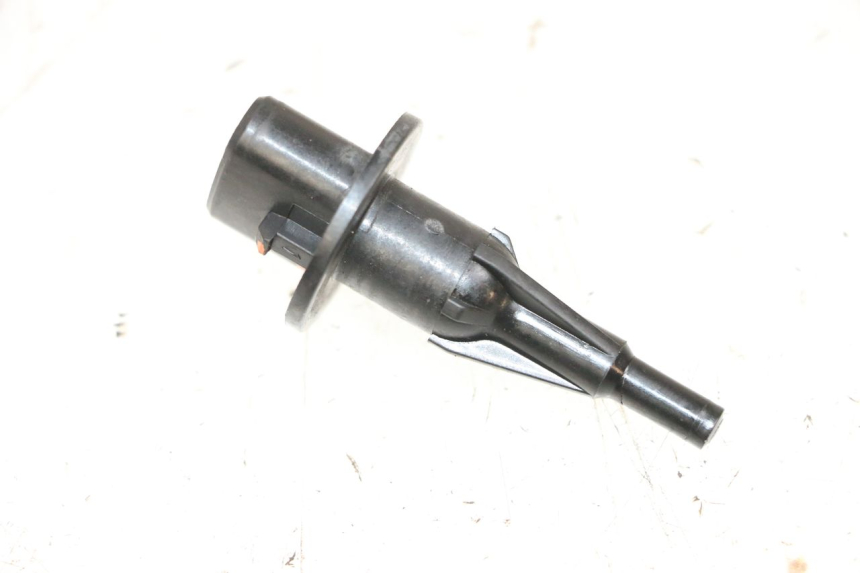 photo de LUCHTDRUKSENSOR YAMAHA XMAX X-MAX 125 (2006 - 2009) - Hoofdaanzicht