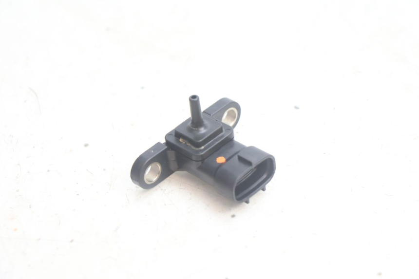photo de LUCHTDRUKSENSOR YAMAHA XMAX X-MAX 125 (2006 - 2009) - Hoofdaanzicht
