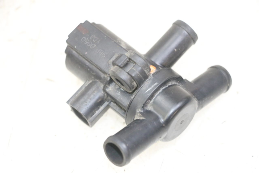 photo de LUCHTDRUKSENSOR YAMAHA XJ6 ABS 600 (2008 - 2016) - Hoofdaanzicht