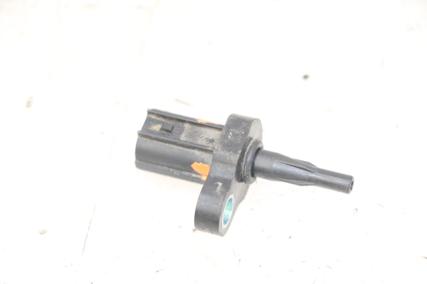 photo de LUCHTDRUKSENSOR YAMAHA XJ6 ABS 600 (2008 - 2016) - Hoofdaanzicht