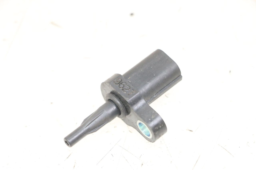 photo de LUCHTDRUKSENSOR YAMAHA XJ6 ABS 600 (2008 - 2016) - Zoom op gebruiksstaat