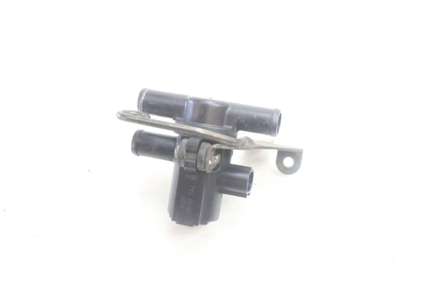 photo de LUCHTDRUKSENSOR HONDA XLV VARADERO 125 (2007 - 2012) - Detail van het onderdeel