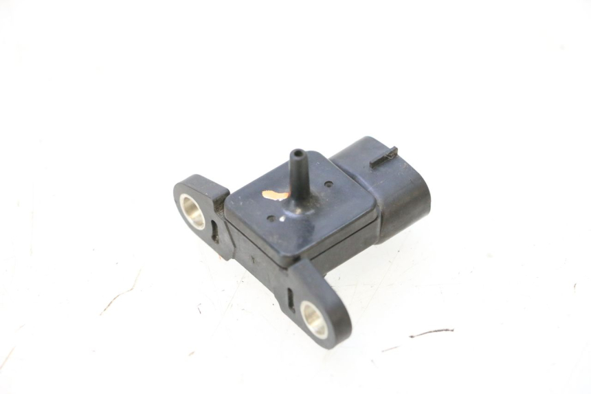 photo de LUCHTDRUKSENSOR YAMAHA XP T-MAX ABS 500 (2005 - 2005) - Detail van het onderdeel