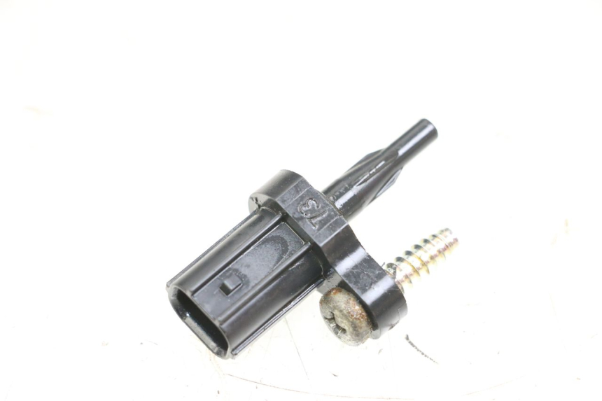 photo de LUCHTDRUKSENSOR YAMAHA FZ1 FAZER 1000 (2007 - 2009) - Zoom op gebruiksstaat