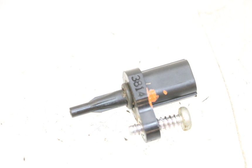 photo de LUCHTDRUKSENSOR YAMAHA YFM GRIZZLY 550 (2008 - 2015) - Hoofdaanzicht