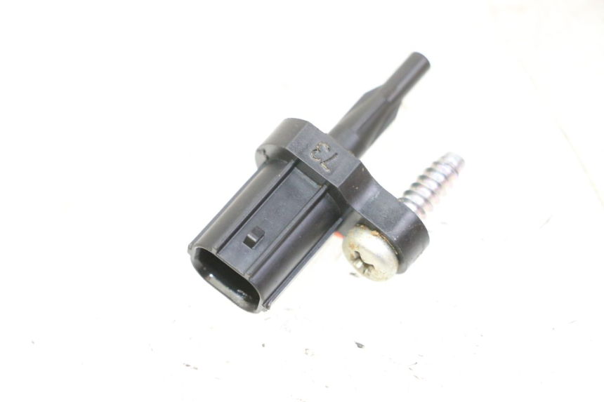 photo de LUCHTDRUKSENSOR YAMAHA YFM GRIZZLY 550 (2008 - 2015) - Detail van het onderdeel