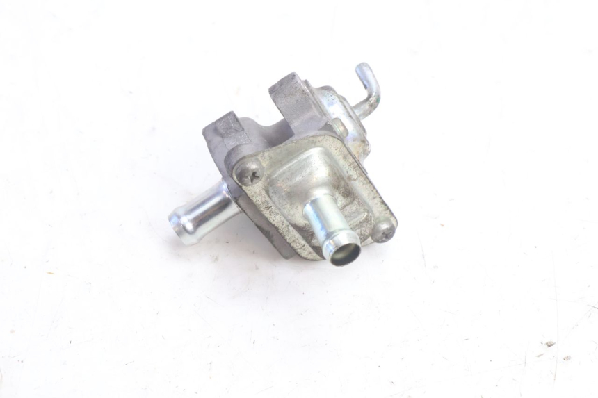 photo de LUCHTDRUKSENSOR YAMAHA YP MAJESTY 125 (2007 - 2010) - Andere kijkhoek