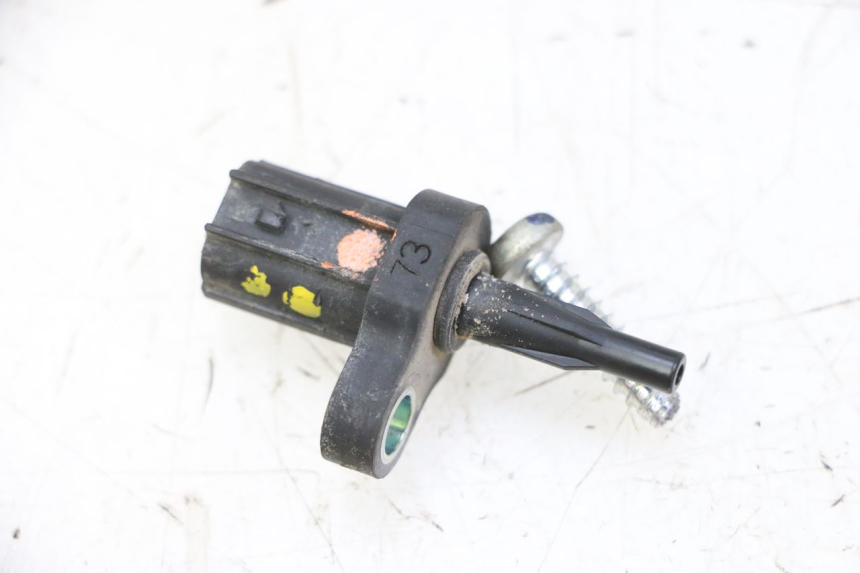 photo de LUCHTDRUKSENSOR YAMAHA YZ-F YZF 250 (2014 - 2018) - Hoofdaanzicht