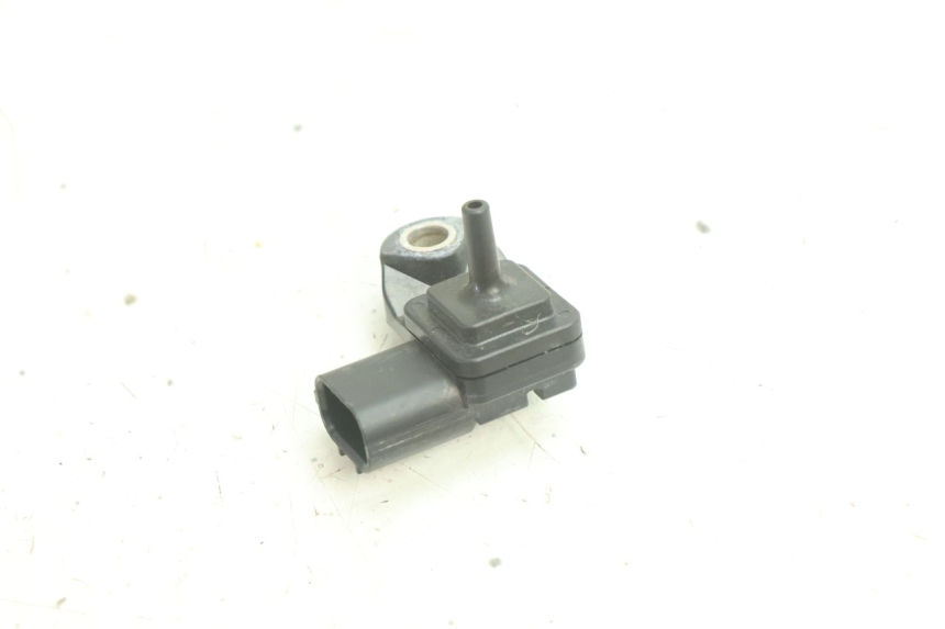 photo de LUCHTDRUKSENSOR YAMAHA YZF R6 600 (2008 - 2009) - Hoofdaanzicht