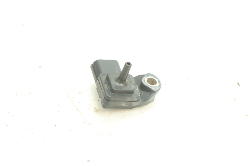 photo de LUCHTDRUKSENSOR YAMAHA YZF R6 600 (2008 - 2009) - Detail van het onderdeel