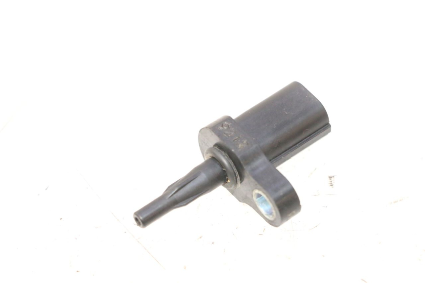 photo de LUCHTDRUKSENSOR YAMAHA YZF R6 600 (2008 - 2009) - Detail van het onderdeel