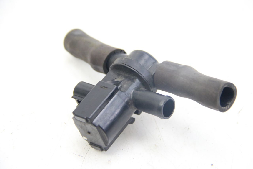 photo de LUCHTDRUKSENSOR KAWASAKI Z ABS 1000 (2014 - 2020) - Detail van het onderdeel