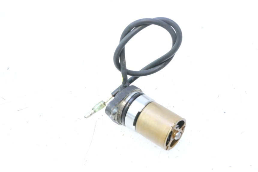 photo de OLIEDRUKSENSOR SUZUKI BURGMAN EXECUTIVE ABS 650 (2006 - 2012) - Technische close-up