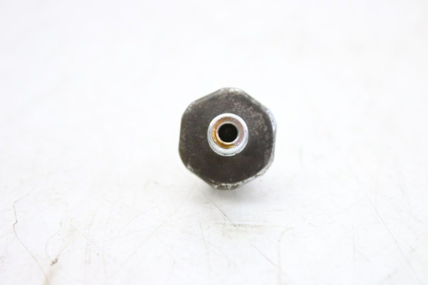 photo de OLIEDRUKSENSOR HONDA CBF 500 (2004 - 2007) - Andere kijkhoek