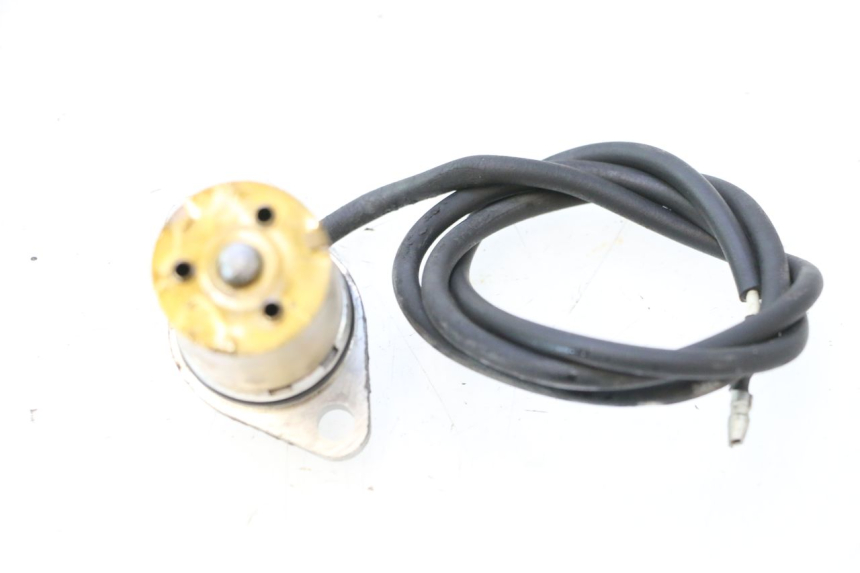 photo de OLIEDRUKSENSOR YAMAHA FJR 1300 (2001 - 2005) - Hoofdaanzicht