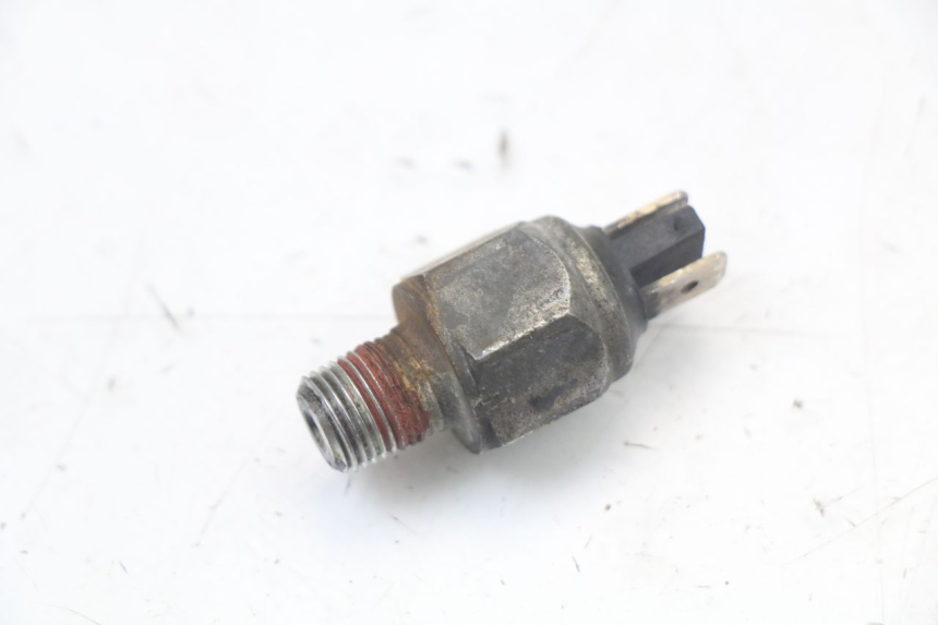 photo de OLIEDRUKSENSOR REMMEN HARLEY DAVIDSON SPORTSTER XL CUSTOM 883 (1999 - 2006) - Hoofdaanzicht