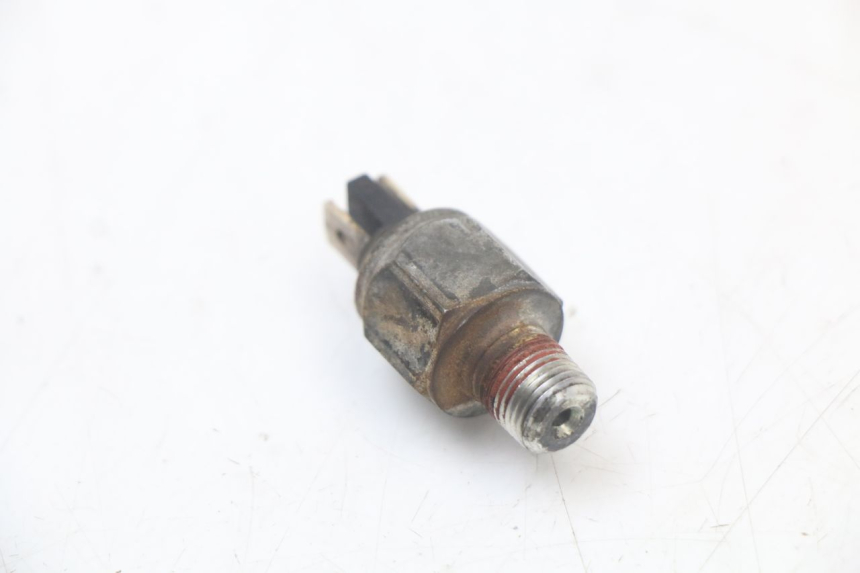 photo de OLIEDRUKSENSOR REMMEN HARLEY DAVIDSON SPORTSTER XL CUSTOM 883 (1999 - 2006) - Zoom op gebruiksstaat