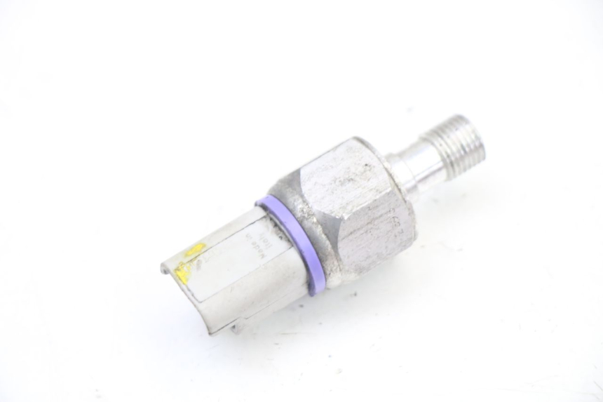 photo de OLIEDRUKSENSOR REMMEN PIAGGIO MP3 500 (2014 - 2017) - Zoom op gebruiksstaat