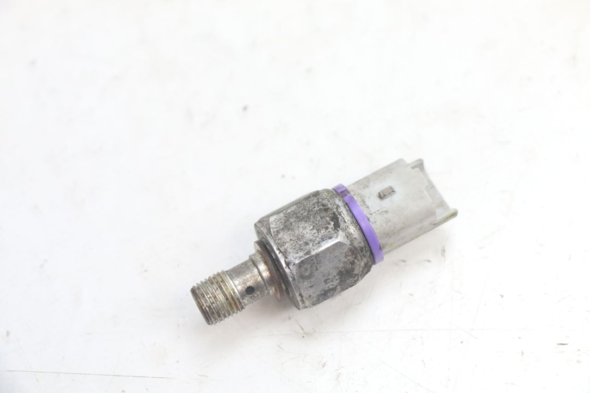 photo de OLIEDRUKSENSOR REMMEN PIAGGIO MP3 125 (2006 - 2014) - Hoofdaanzicht