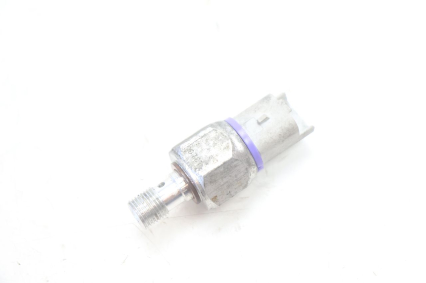 photo de OLIEDRUKSENSOR REMMEN PIAGGIO MP3 500 (2016 - 2018) - Hoofdaanzicht