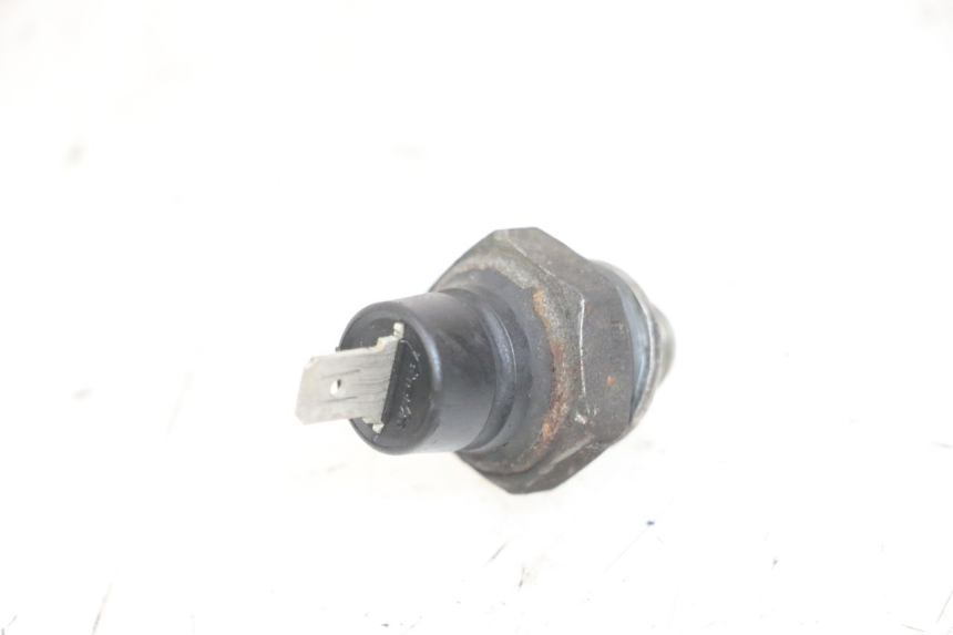 photo de OLIEDRUKSENSOR PIAGGIO MP3 LT 300 (2010 - 2016) - Zoom op gebruiksstaat