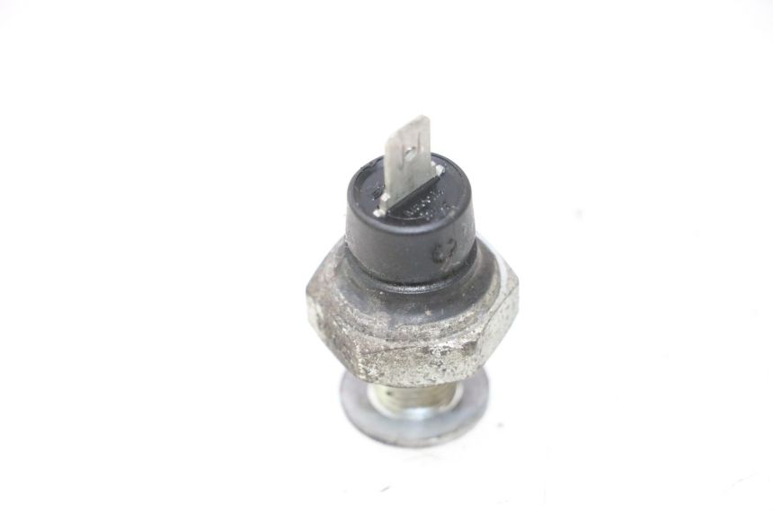 photo de OLIEDRUKSENSOR PIAGGIO MP3 LT 300 (2010 - 2016) - Zoom op gebruiksstaat