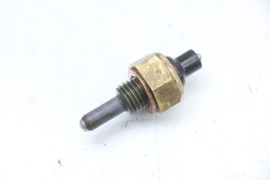photo de OLIEDRUKSENSOR HONDA TRX 300 (1988 - 2000) - Detail van het onderdeel
