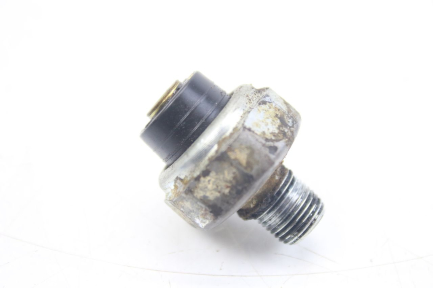 photo de OLIEDRUKSENSOR HONDA VFR FI RC46 800 (1998 - 2001) - Detail van het onderdeel