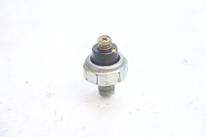 photo de OLIEDRUKSENSOR HONDA VFR FI RC46 800 (1998 - 2001) - Hoofdaanzicht